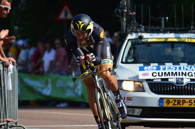 Steve Cummings beim Zeitfahren der Tour de France 2015