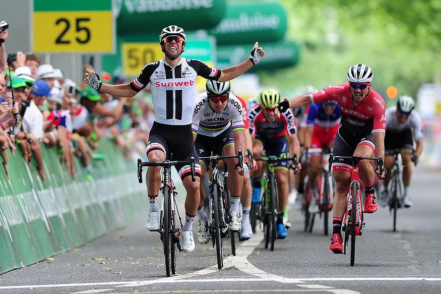 Michael Matthews gewinnt die 3. Etappe der Tour de Suisse 2017 vor Peter Sagan und John Degenkolb.