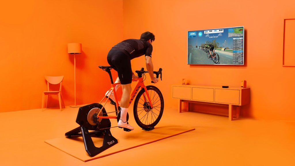 Beliebt bei Profis und Hobbyradlern: Training mit Zwift - Foto: Zwift